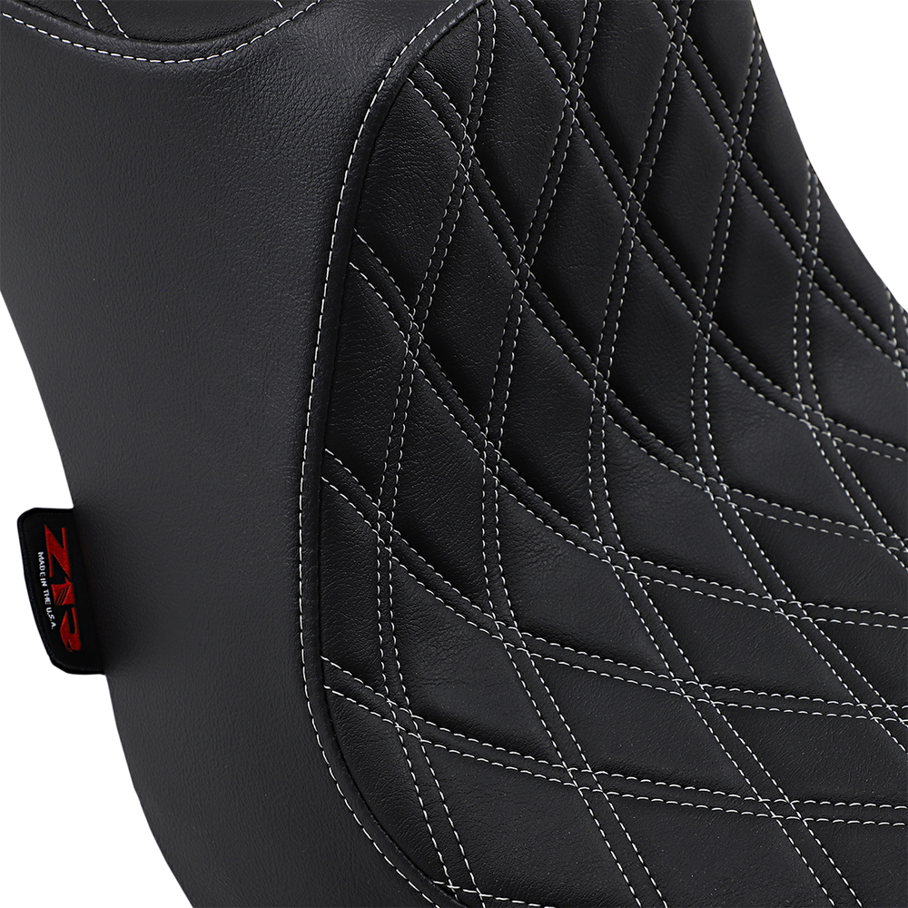 Z1R Predator III Seat - Diamond - Silver Stitching - Bolt 0810-2070