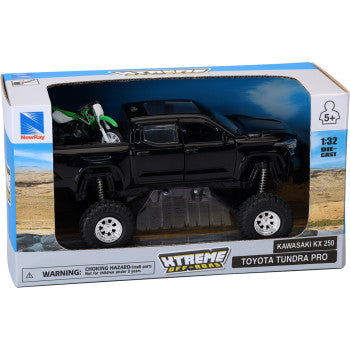 NEW RAY TOYS Toyota Tundra Off Road Pick Up w/ Kawasaki Dirt Bike - 1:32 Scale - Black/Green SS-54446