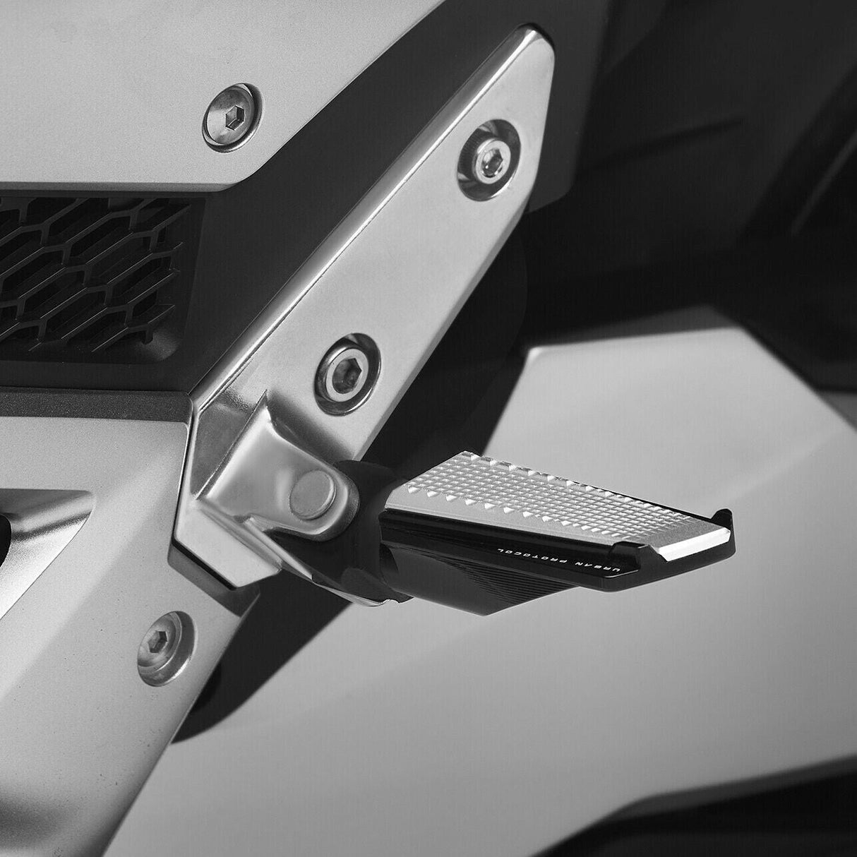 RIZOMA Urban Protocol Footpegs Black/White Pr PE643B