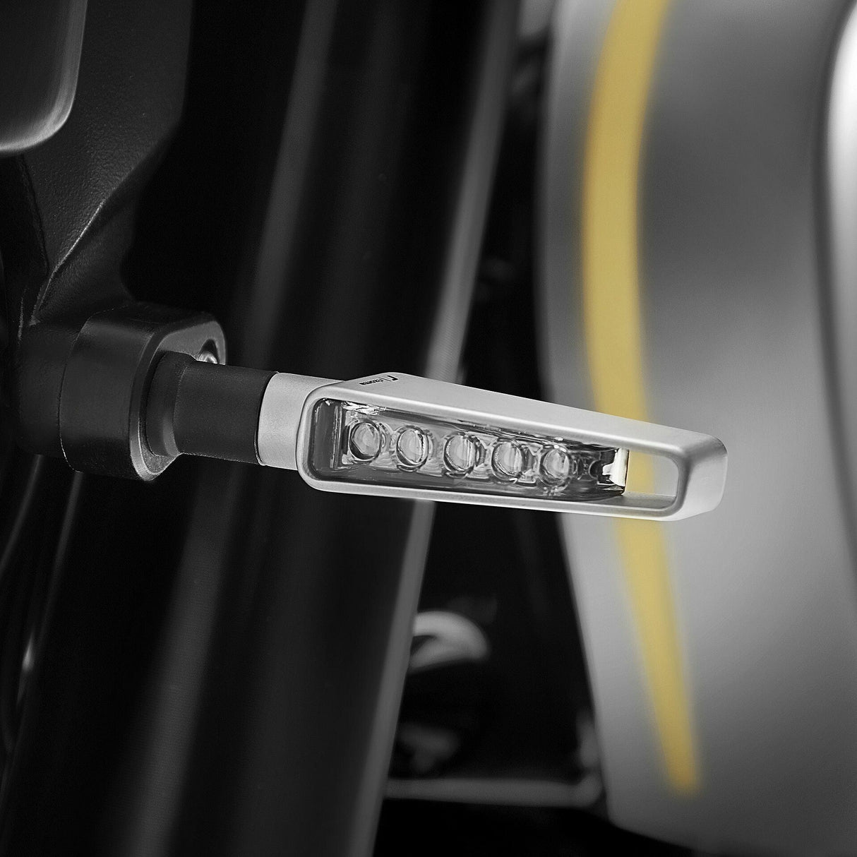 RIZOMA Turn Signal Vision Sequential Silver Each FR130A