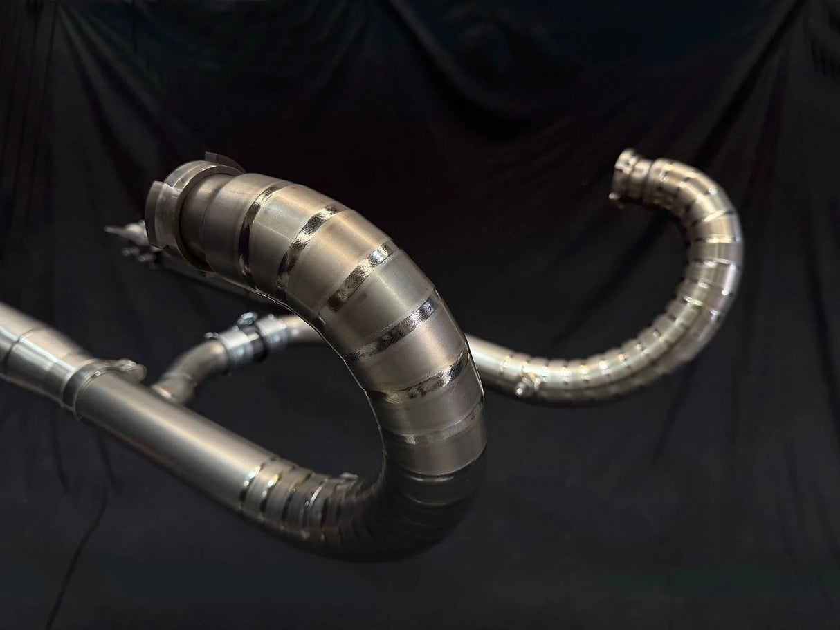 Vandemon BMW R18 Bagger and Classic Long Titanium Exhaust system 2020-2025 BMWR18TIEXHSYSB VA-96