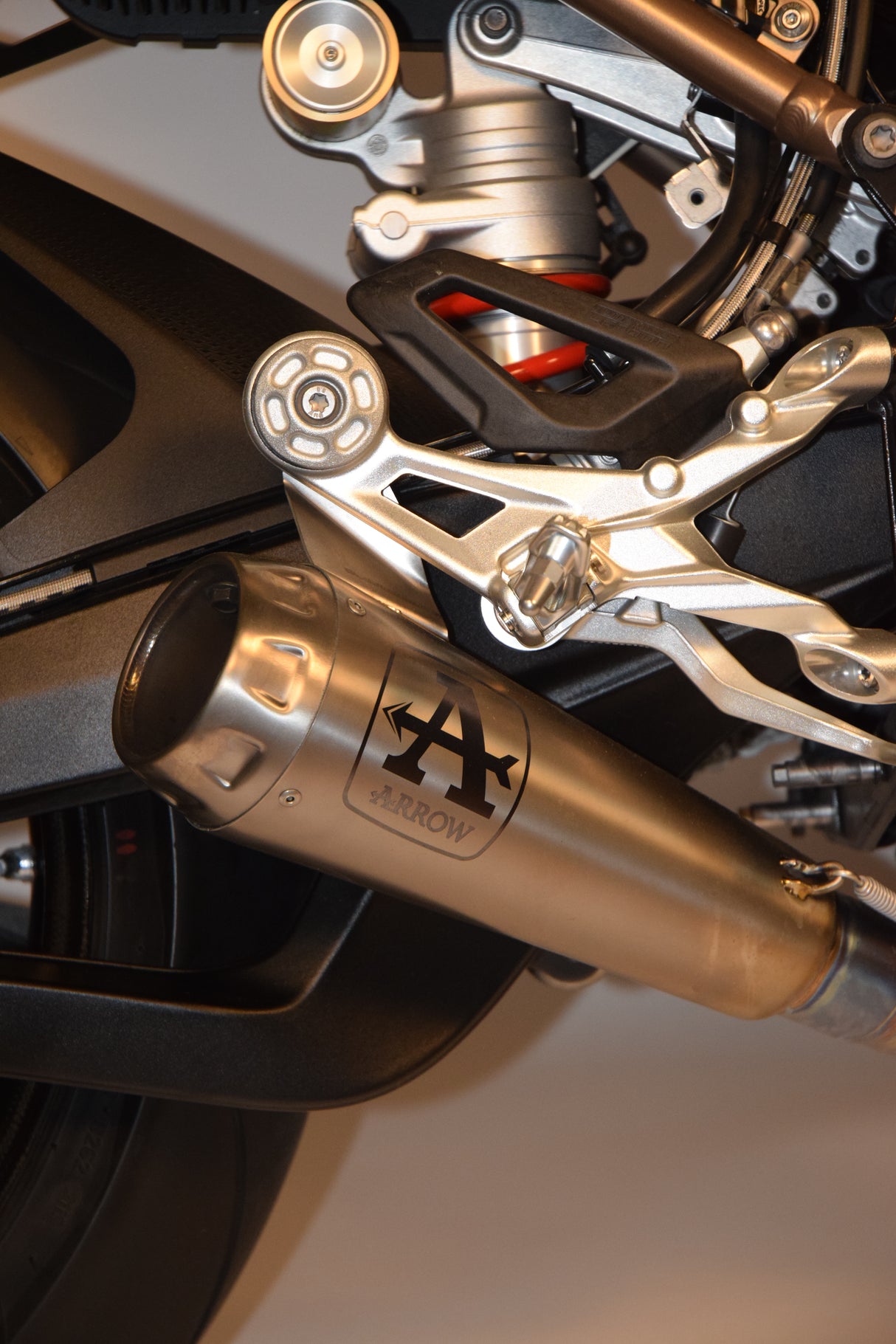 IN STOCK Arrow Competition SHORTY Low Exhaust System Full Titanium S1000RR 20-25/M1000RR 23-24 71205CP