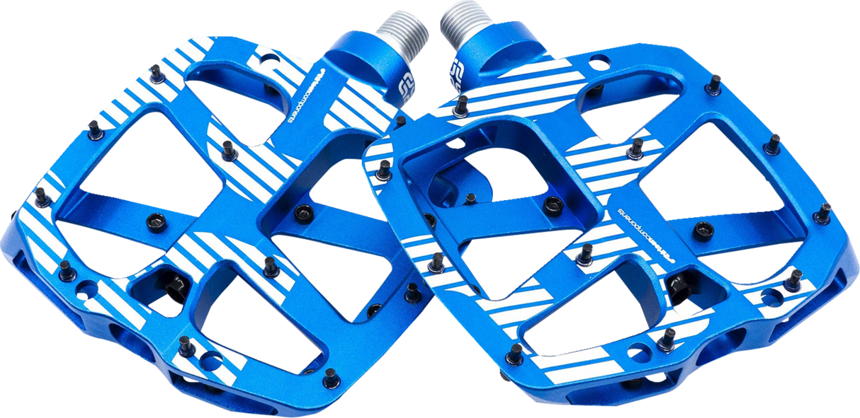 E*THIRTEEN Plus Pedals - Flat - Aluminum - Blue PD2UPA-102