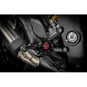 GILLES TOOLING MUE2 Rearset - Black - Triumph Speed Triple 1200 MUE2-T01-B