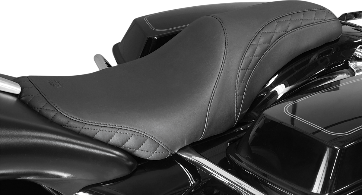 MUSTANG Seat - Tripper Fastback - Stitched w/Small Diamond-Stitched Inlays - Black 75269