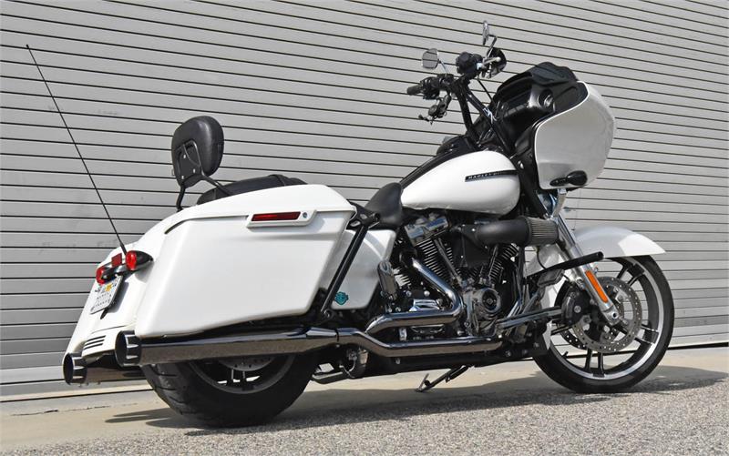 BASSANI XHAUST True-Dual "Mercury" Dark Chrome System for 2017-2022 Bagger  FL 1F13MT 1800-2479