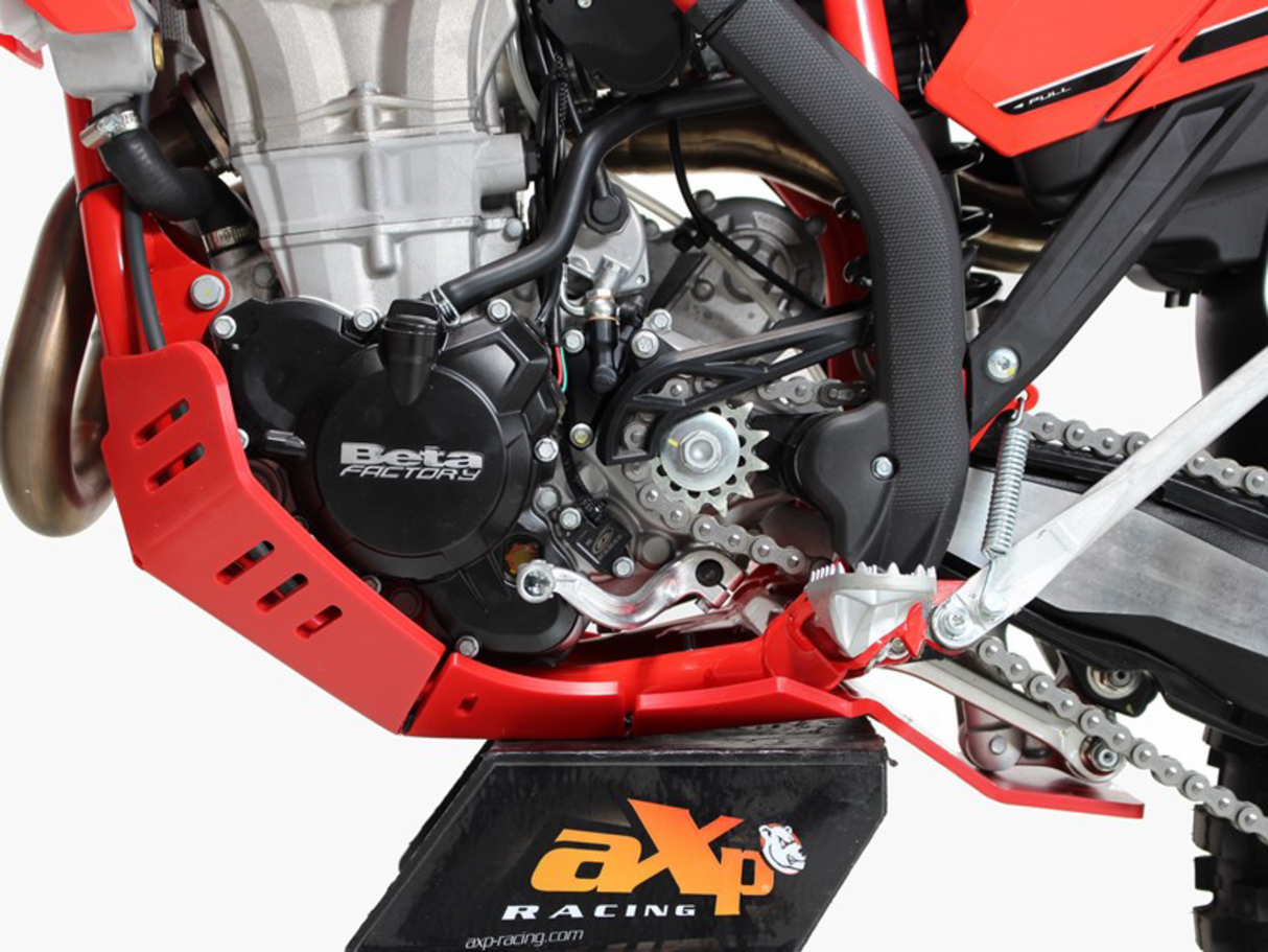 AXP RACING Xtrem Skid Plate - Red - Beta 2023 AX1684