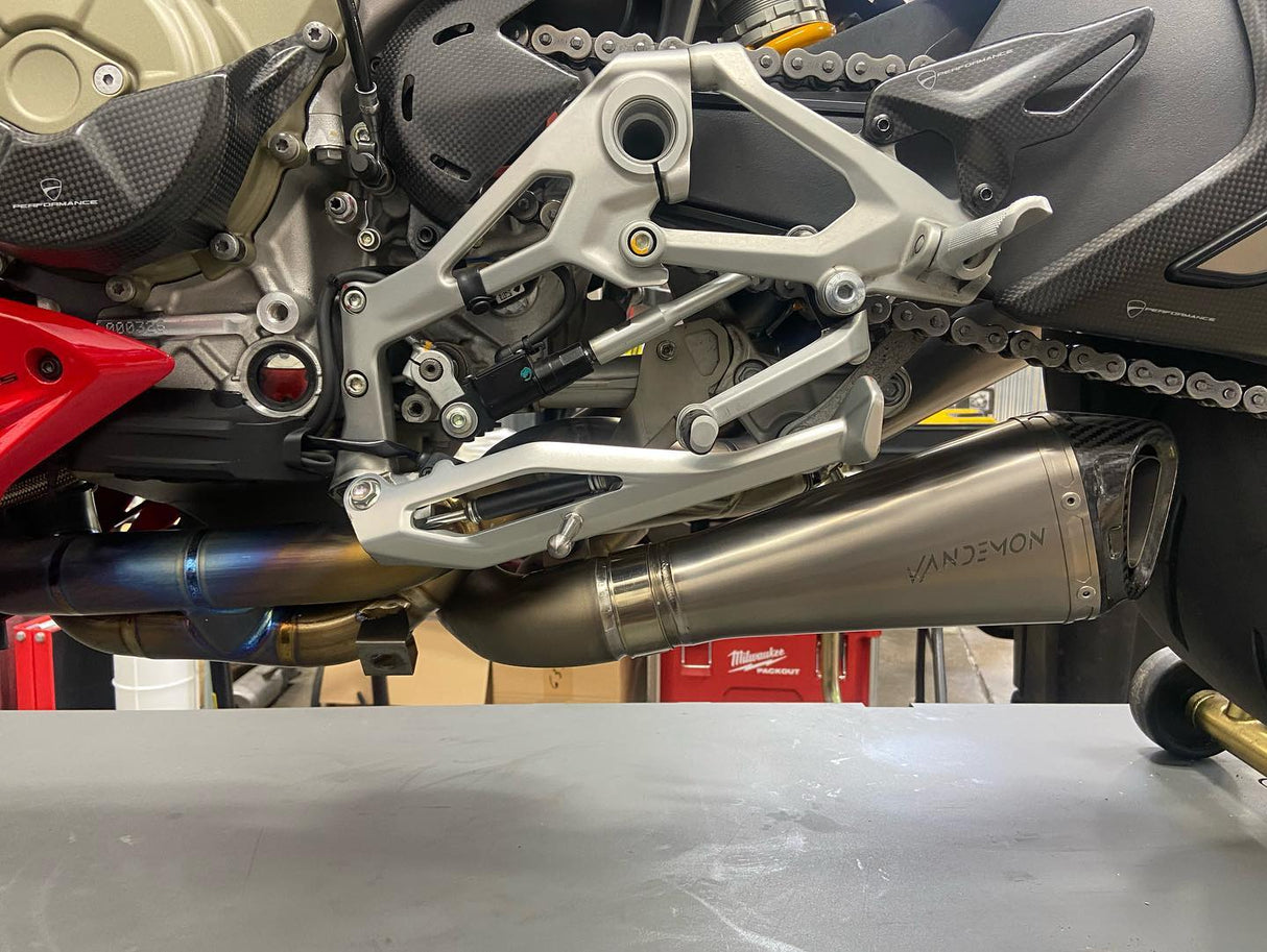 Vandemon  Ducati V4 / V4R Panigale & Streetfighter Full Titanium Exhaust system 2023-2024 SKU: DUCV4TIEXHSYSNC