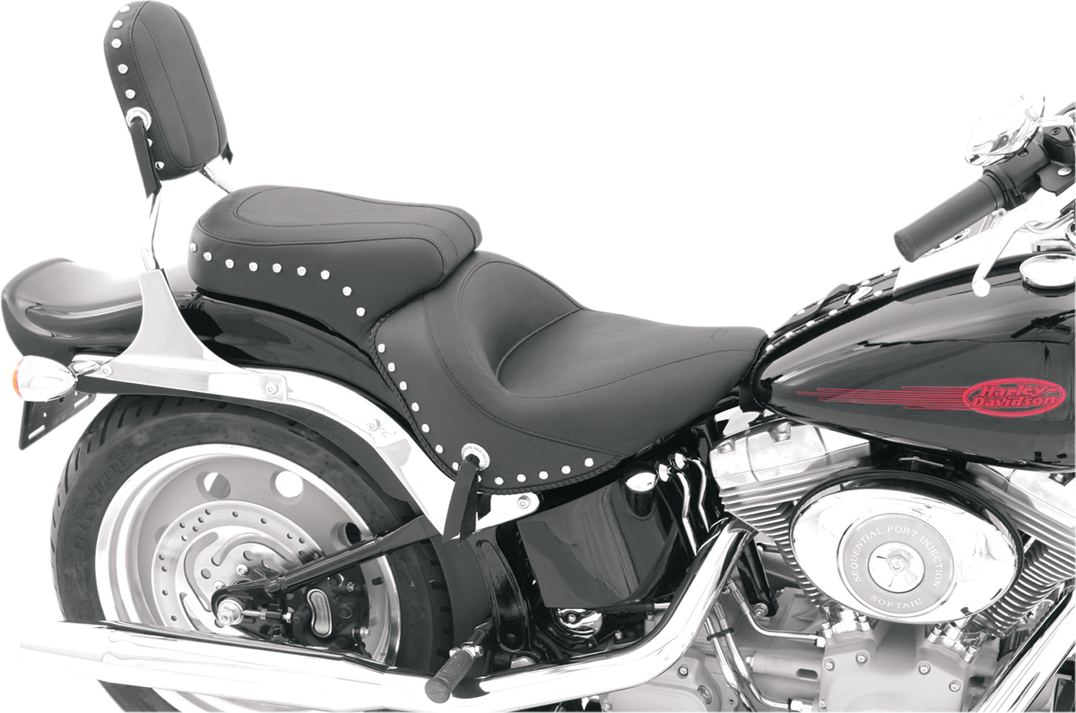 MUSTANG Studded Seat - FXST '06-'10 76401