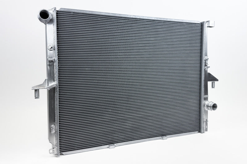 CSF Porsche 955/957 Cayenne / Audi Q7 / VW Touareg Heavy-Duty Performance Radiator 7227