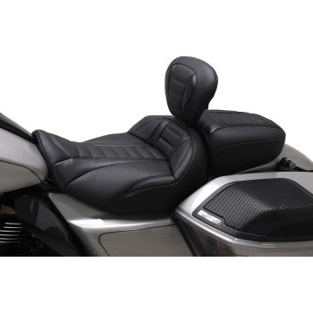 MUSTANG Deluxe Touring Solo Seat - Black Stitch - FLT/FLH '23-'24 89401