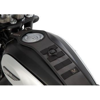 SW-MOTECH Legend Gear Tank Strap System - with LA3 Smartphone Bag - BMW BC.TRS.07.512.50000