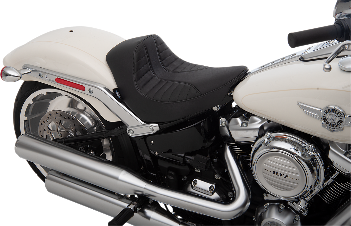 DRAG SPECIALTIES EZ-Solo Seat - Scorpion Stitch - Vinyl - FLFB/S '18-'22 ACT EZ-ON MOUNT STYLE 0802-1185