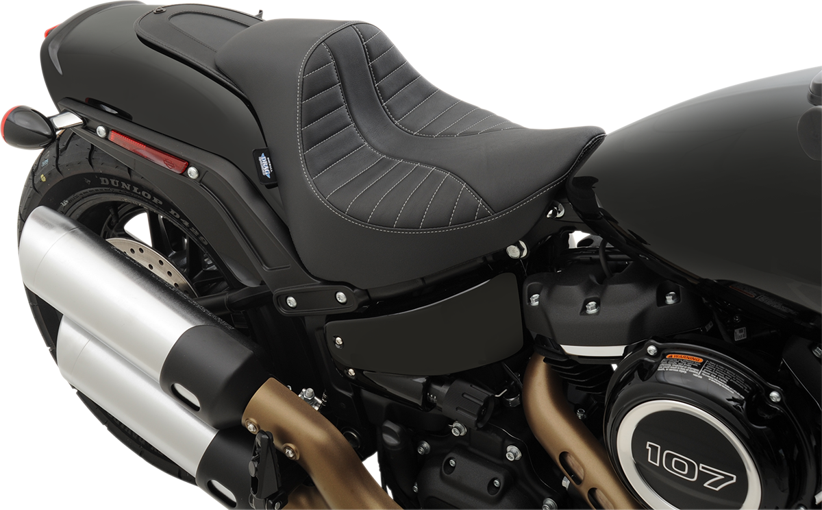 DRAG SPECIALTIES EZ-Solo Seat - Scorpion Stitch - Silver Thread - Vinyl - FXFB '18-'22 ACT EZ-ON STYLE 0802-1129