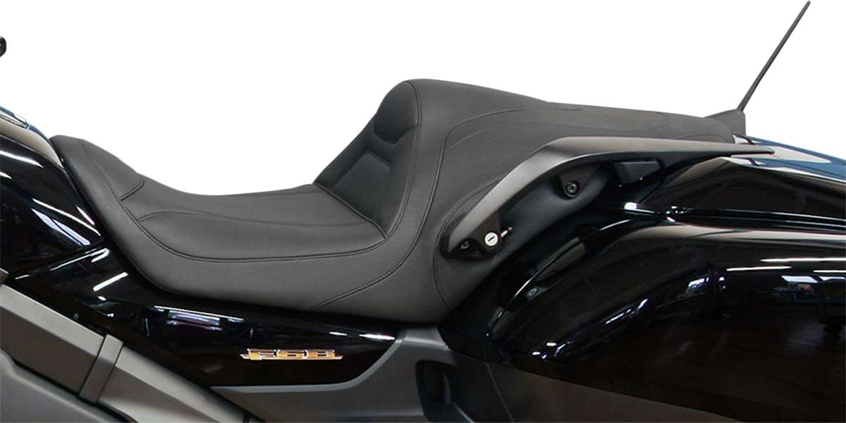 MUSTANG Seat - Tripper Fastback - Stitched - Black - F6B 76840