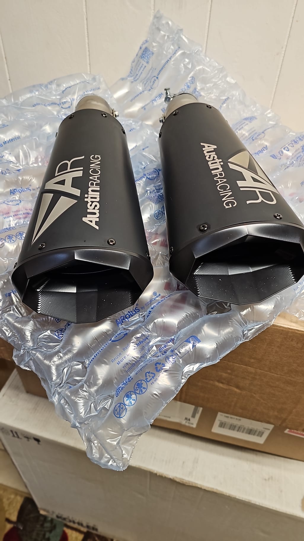 Austin racing VR3 Dual SLIP-ON EXHAUST 250mm  for 2021 - 2024 SUZUKI HAYABUSA