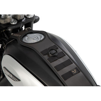 SW-MOTECH Legend Gear Tank Strap System - with LA2 Accessory Bag - BMW '14-'23 BC.TRS.07.512.50200