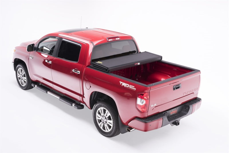 Extang 14-16 Toyota Tundra (6.5ft) (Works w/o Rail System) Solid Fold 2.0