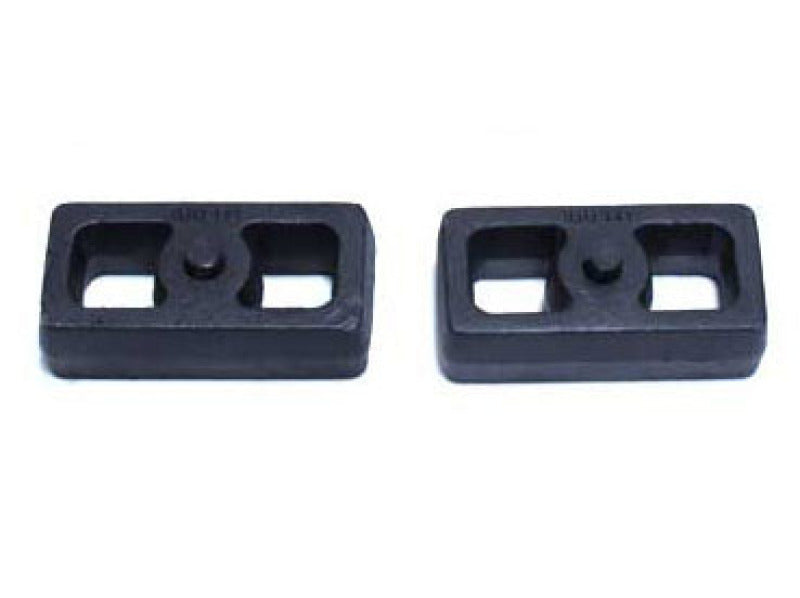 MaxTrac 07-18 Toyota Tundra 2WD 1.5in Rear Cast Iron Lift Blocks 810015