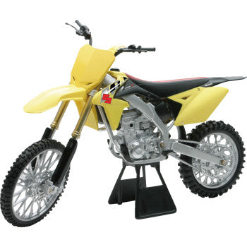 New Ray Toys Suzuki RM-Z 450 Dirt Bike - 1:6 Scale - Yellow/Black 49473