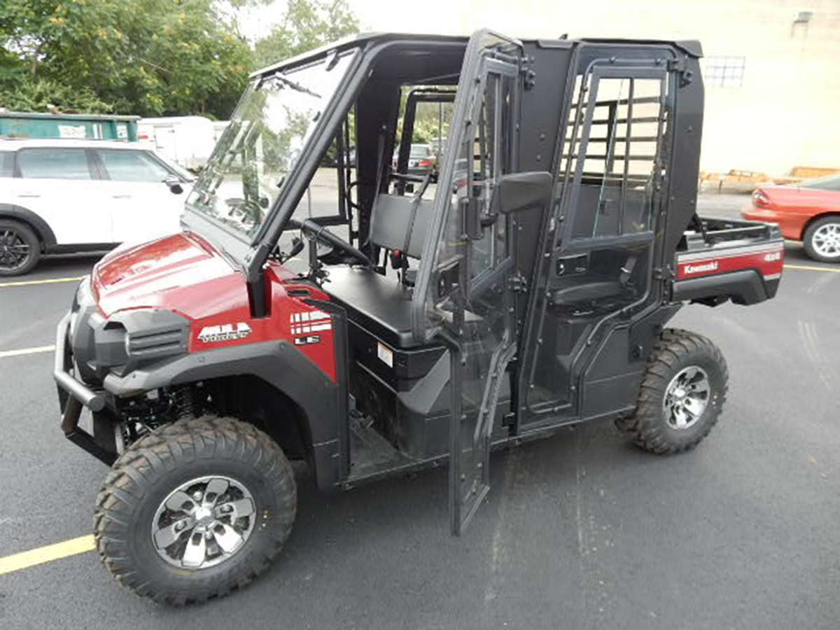 MOOSE UTILITY Complete Cab Enclosure - Mule Pro FXT 5210