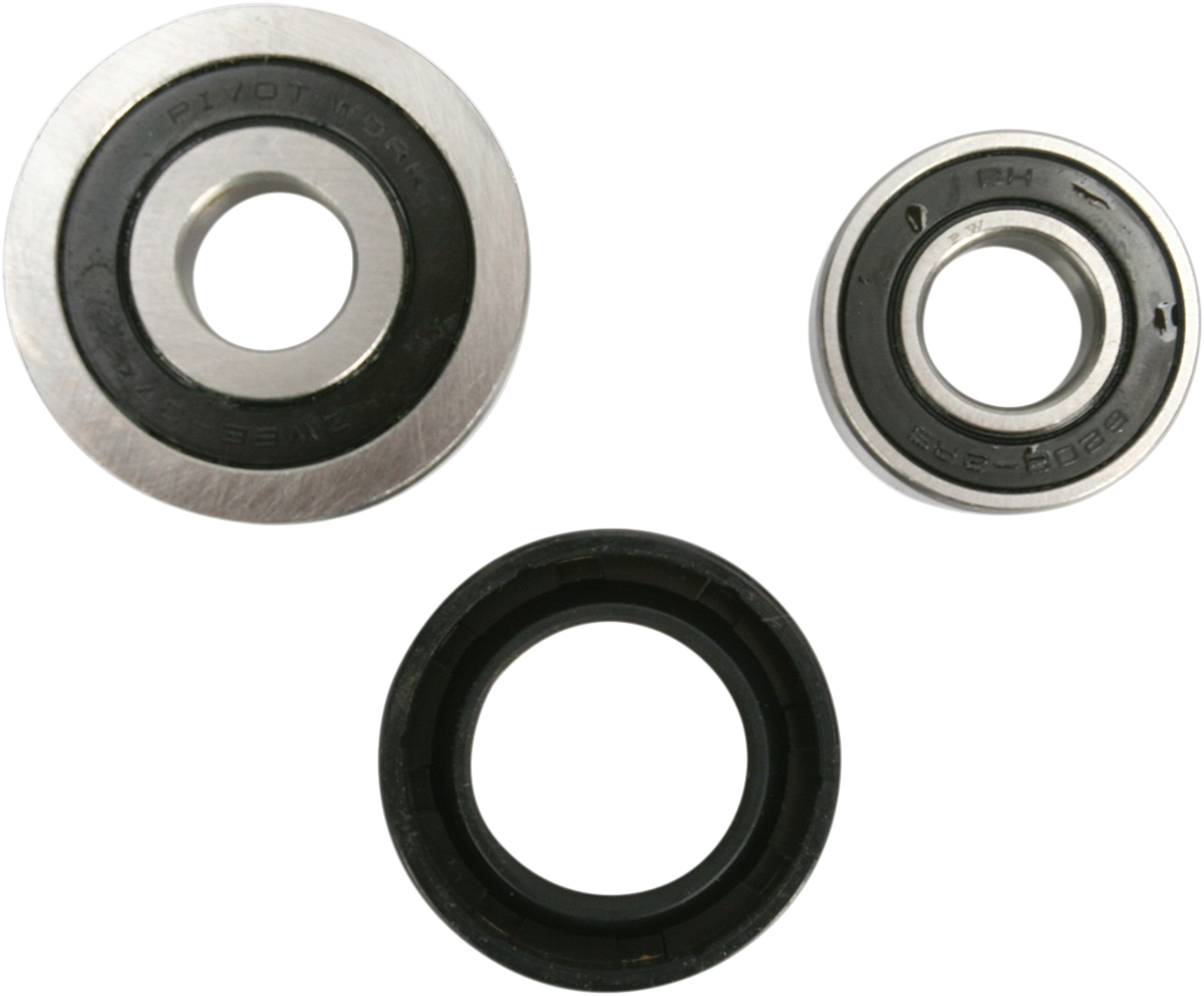 PIVOT WORKS Wheel Bearing Kit - Rear PWRWK-Y40-230