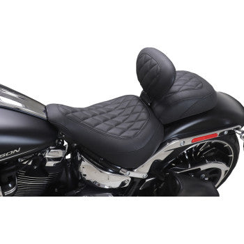 MUSTANG Wide Tripper™ Passenger Seat - Diamond - Black Stitch - FXBR '23-'25 85213