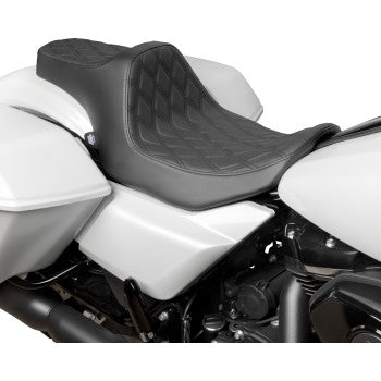 DRAG SPECIALTIES Predator III Seat - Double Diamond - Black - FLT/FLH '23-'24 0801-1918