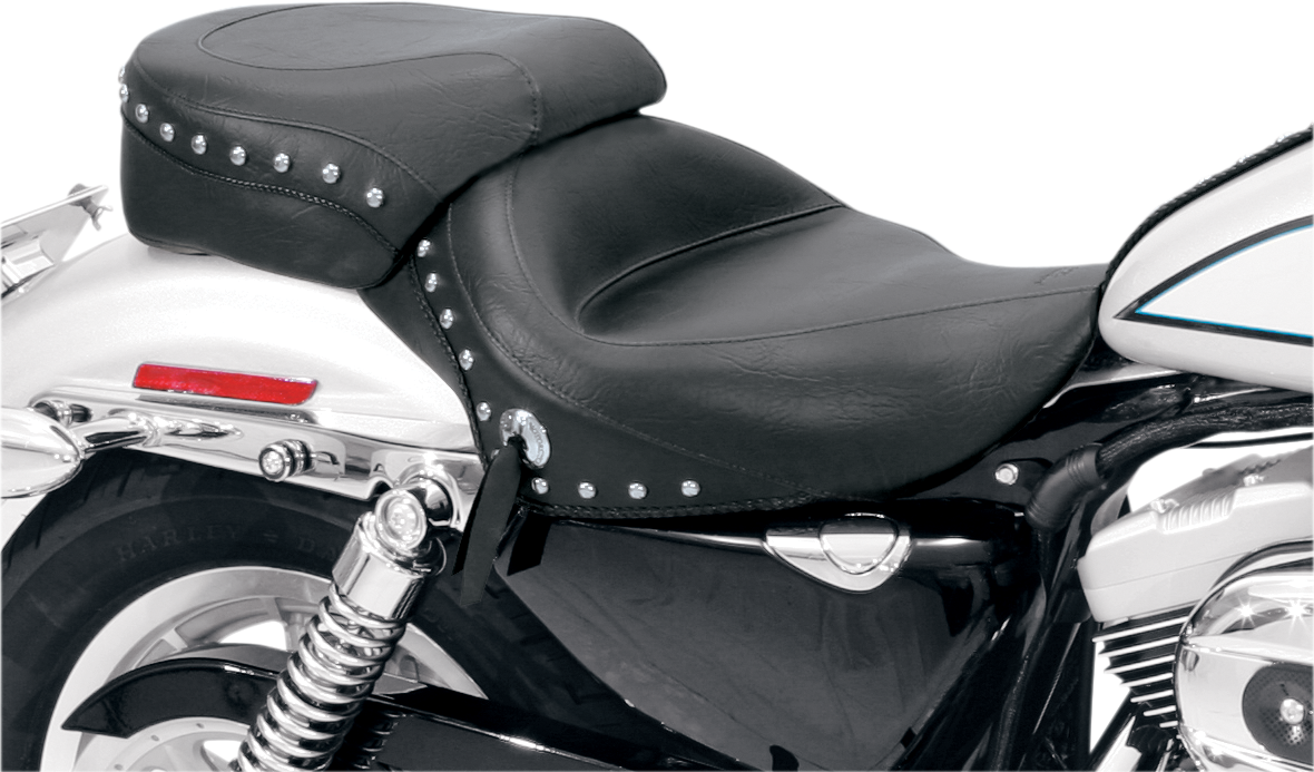 MUSTANG Wide Studded Solo Seat - XL '04+ 76153