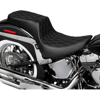 DRAG SPECIALTIES Performance Predator 2-Up Seat - Vinyl - Double Diamond - Silver Thread - FL '00-'17 0802-1642