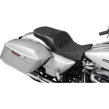 DRAG SPECIALTIES SEATS  Extended Reach Freedom Seat - Vinyl - Double Diamond - Silver Stitch - FLT/FLH '09-'24 0801-1981