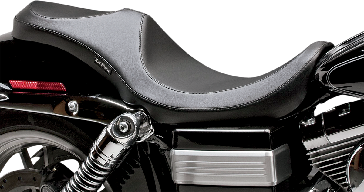 LE PERA Villain Seat - Smooth - Black - Dyna '06-'17 LK-815