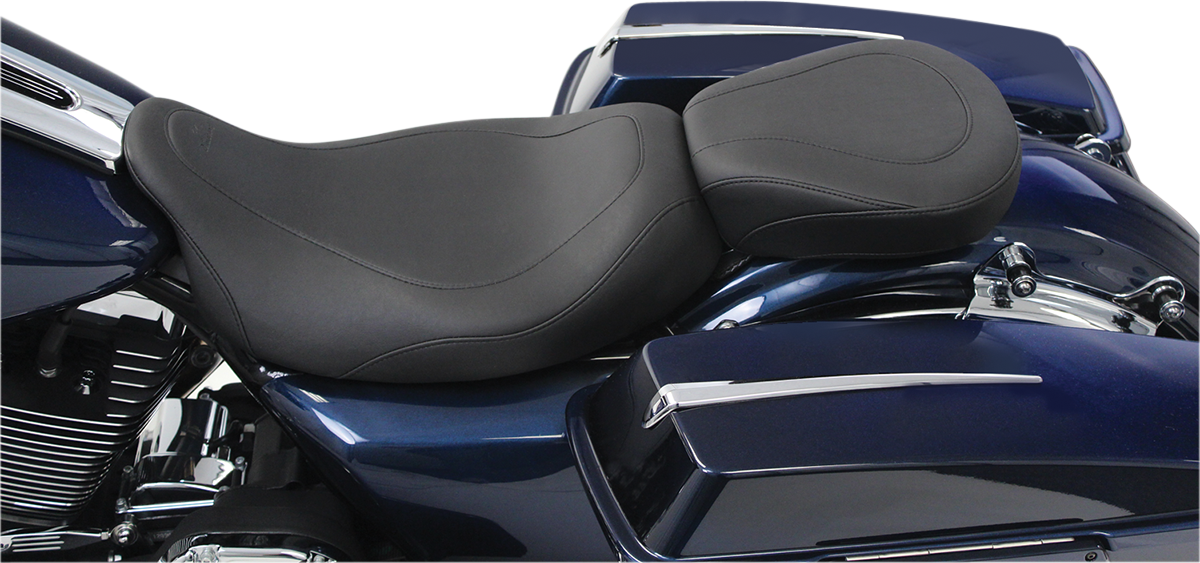 MUSTANG Seat - Wide Tripper Solo - without Backrest - Smooth - Black - FL '08+ 76692