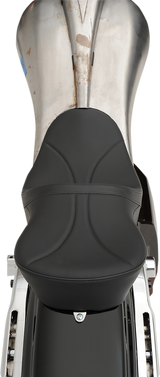 DRAG SPECIALTIES Low Touring Seat - Mild Stitched - Razorback Tanks - FL '10-'22 0801-1075