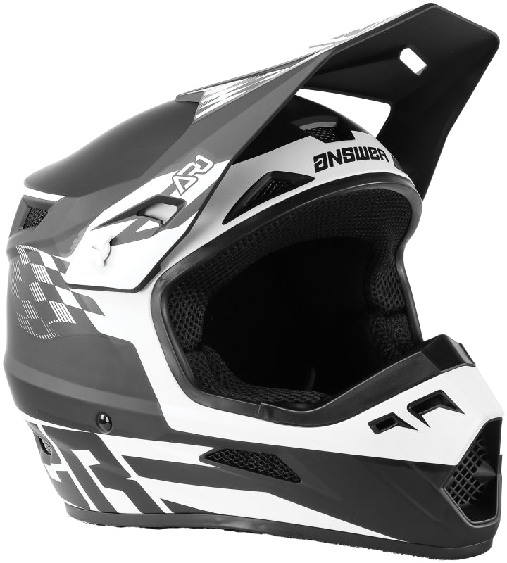 Answer AR1 Sweep Helmet Black/White - XS 442896