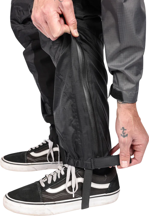 THRASHIN SUPPLY CO. Mission Rain Pants - Black - S/M TMJ-08-08