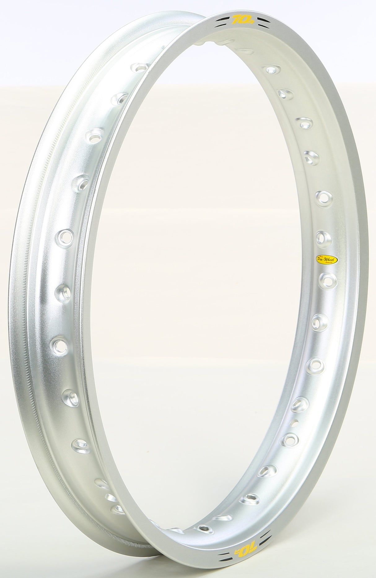 PRO-WHEEL Rim 2.15x18 32h Silver 16-182HOSI