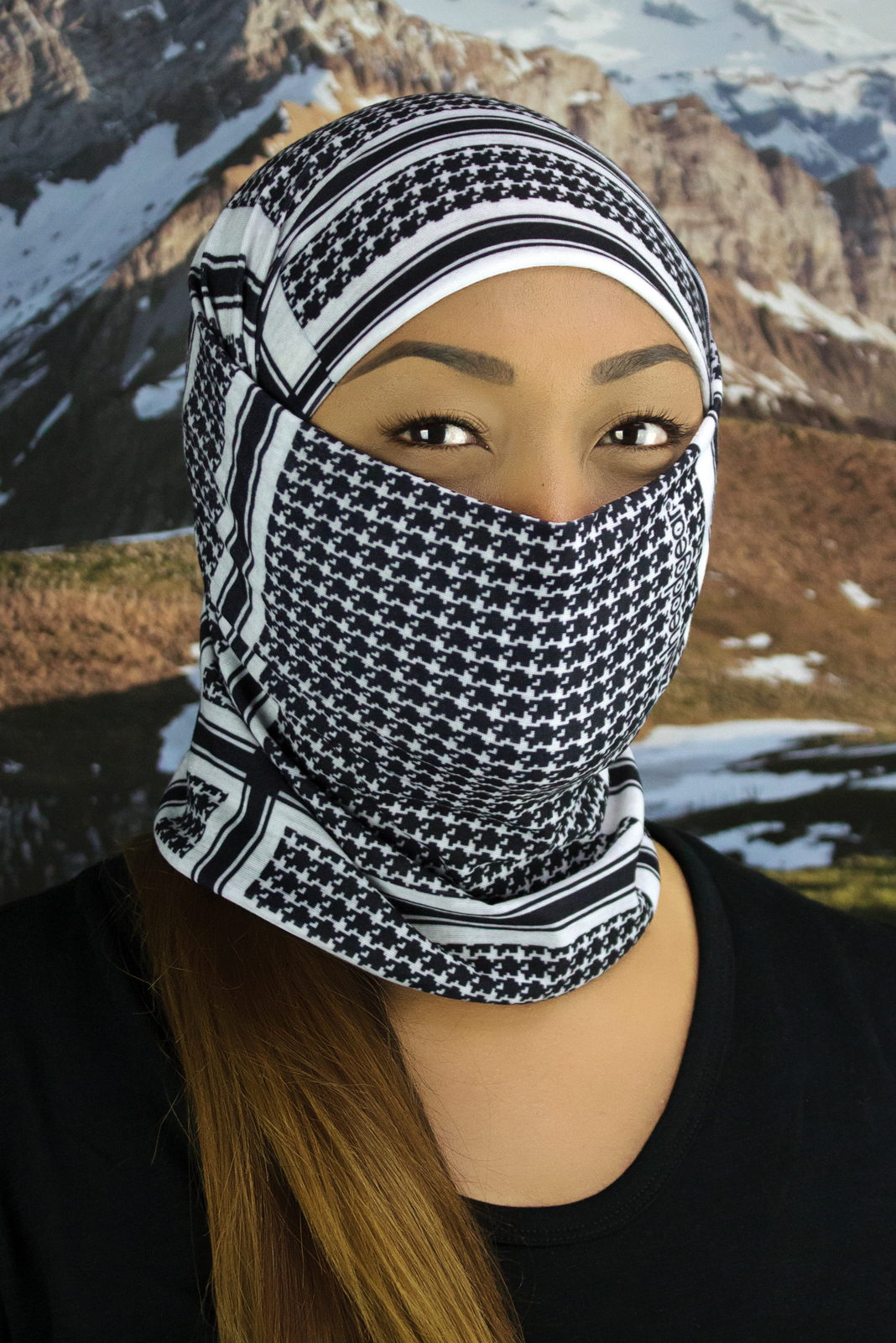 ZAN HEADGEAR Motley Tube Fleece Lined - Houndstooth - Black and White TF235BW