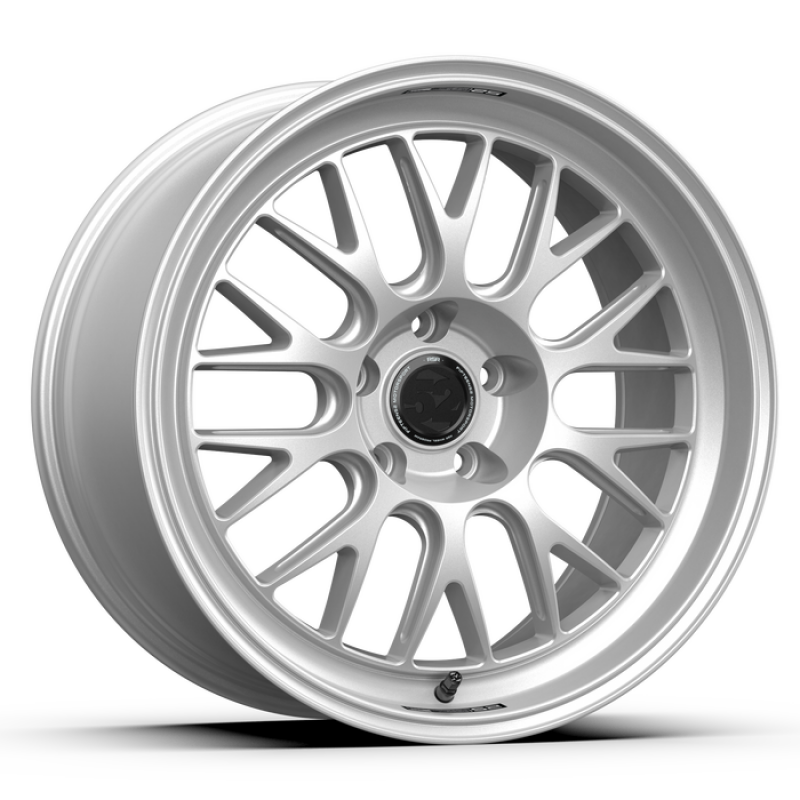 fifteen52 Holeshot RSR 19x10.5 5x120 25mm ET 72.56mm Center Bore Radiant Silver RSHRS-90552+25