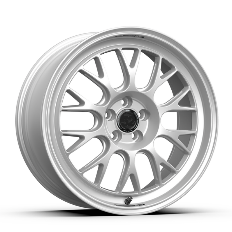 fifteen52 Holeshot RSR 18x9 5x100 42mm ET 73.1mm Center Bore Radiant Silver RSHRS-89050+42