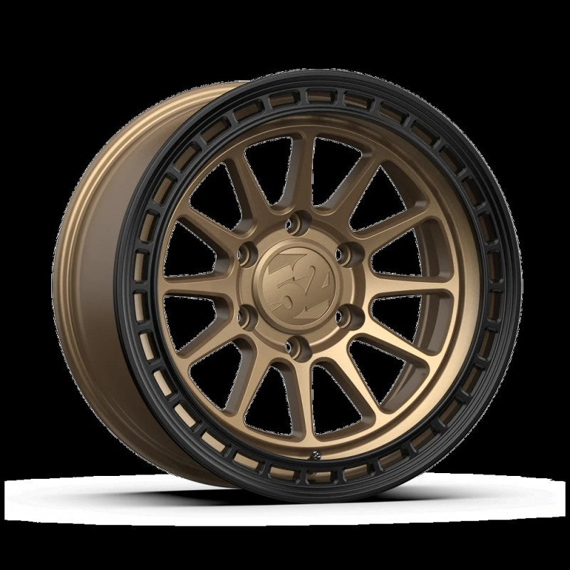 fifteen52 Range HD 17x8.5 6x139.7 0mm ET 106.2mm Center Bore Desert Bronze Wheel