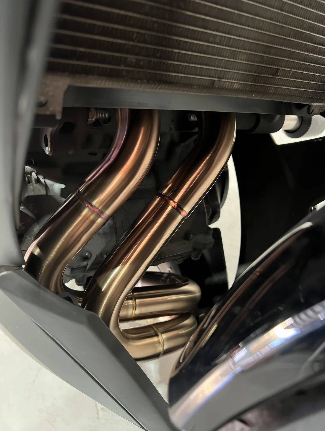VANDEMON Kawasaki Z650 & Ninja 650 Vandemon Stainless Steel Exhaust System KAWANJA650SSBREXA