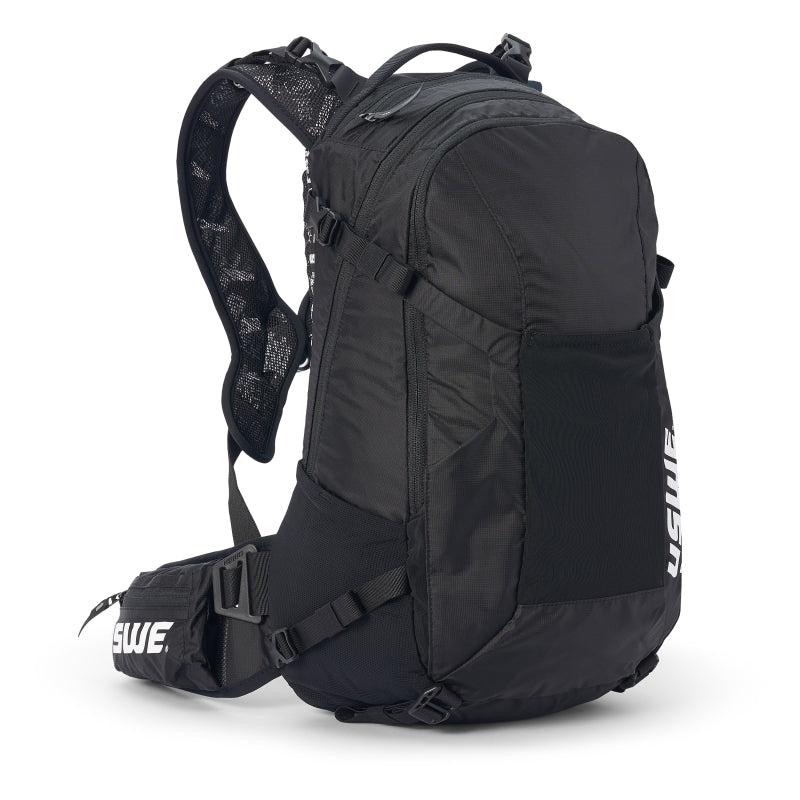 USWE Shred MTB Daypack 16L - Carbon Black