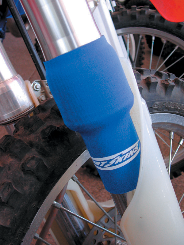 SCHAMPA & DIRT SKINS 7.5" Standard Dirt Skins Fork Covers - 2 mm Neoprene - Blue/White DSFRKSEAL11-2