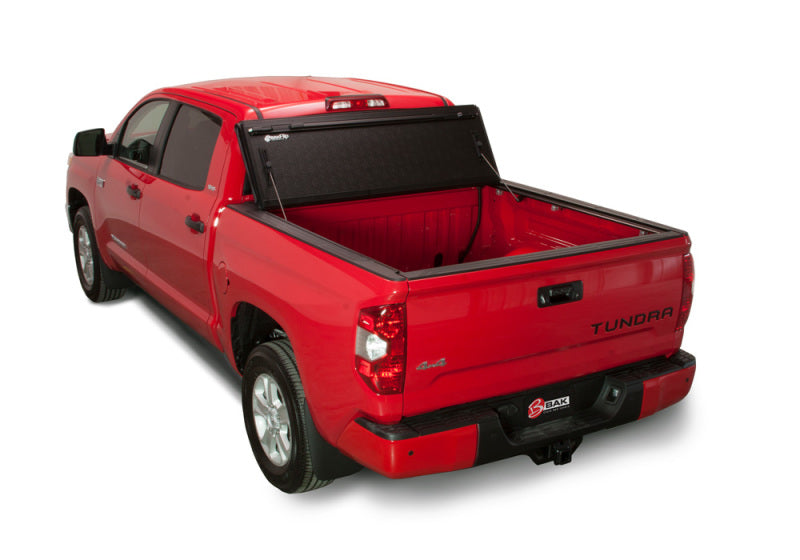 BAK 07-20 Toyota Tundra 5ft 6in Bed BAKFlip FiberMax 1126409