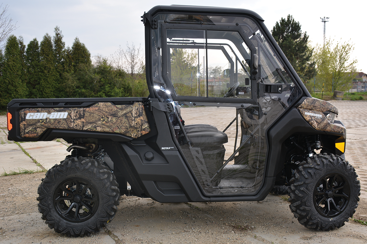 MOOSE UTILITY Complete Cab Enclosure - Can-Am Defender 5610