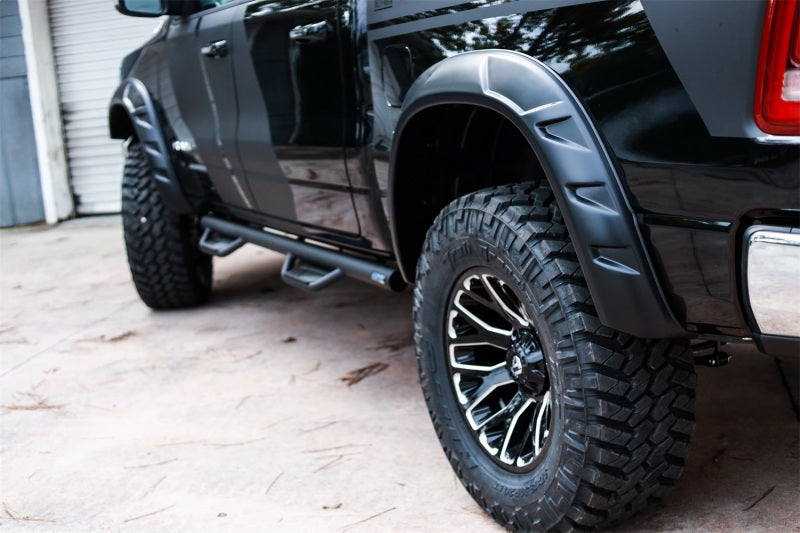 Bushwacker 19-22 Ram 1500 (Excl. Rebel/TRX) 76.3 & 67.4in Bed DRT Style Flares 4pc  - Blk / Smooth 50934-02