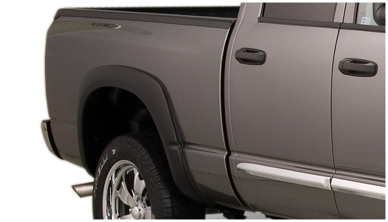 Bushwacker 06-08 Dodge Ram 1500 Fleetside OE Style Flares 4pc 75.9/76.3in Bed - Black 50910-02