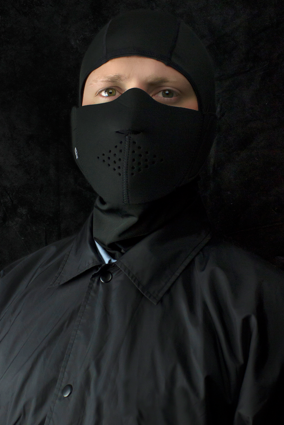 ZAN HEADGEAR 3-Panel Neoprene Half Mask - Black WNFM114H3