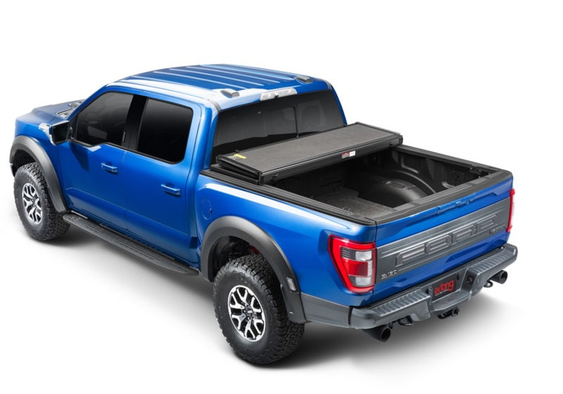 Extang 22-23 Nissan Frontier (5ft. Bed) Solid Fold ALX 88961